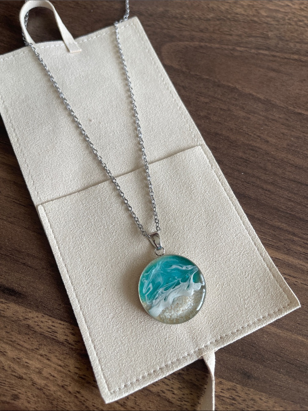 Turquoise Wave Resin Pendant Necklace - Women